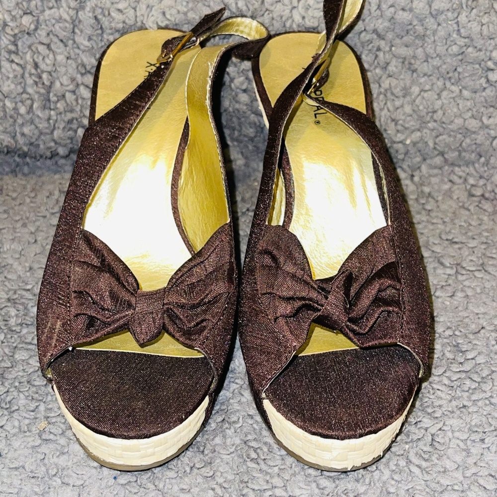 X-APPEAL WOMAN SHOES SIZE 8